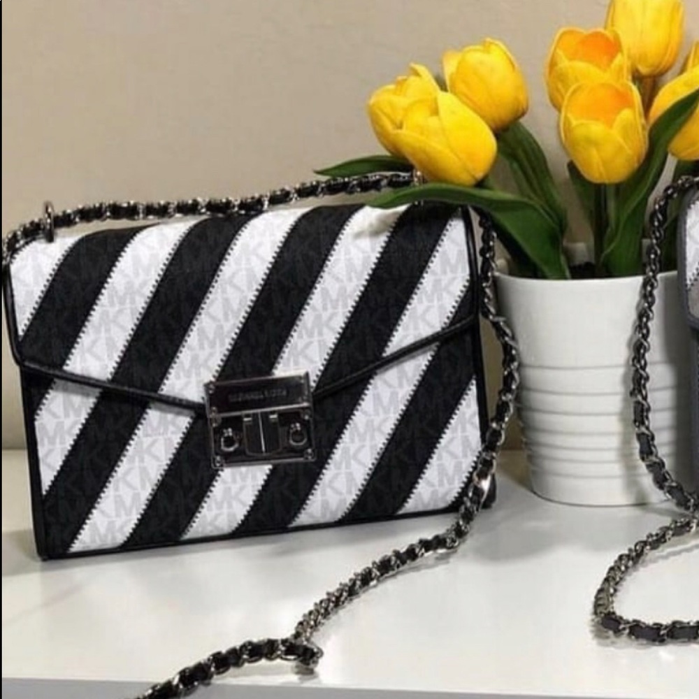 Michael Kors two way sling bag / shoulder bag.